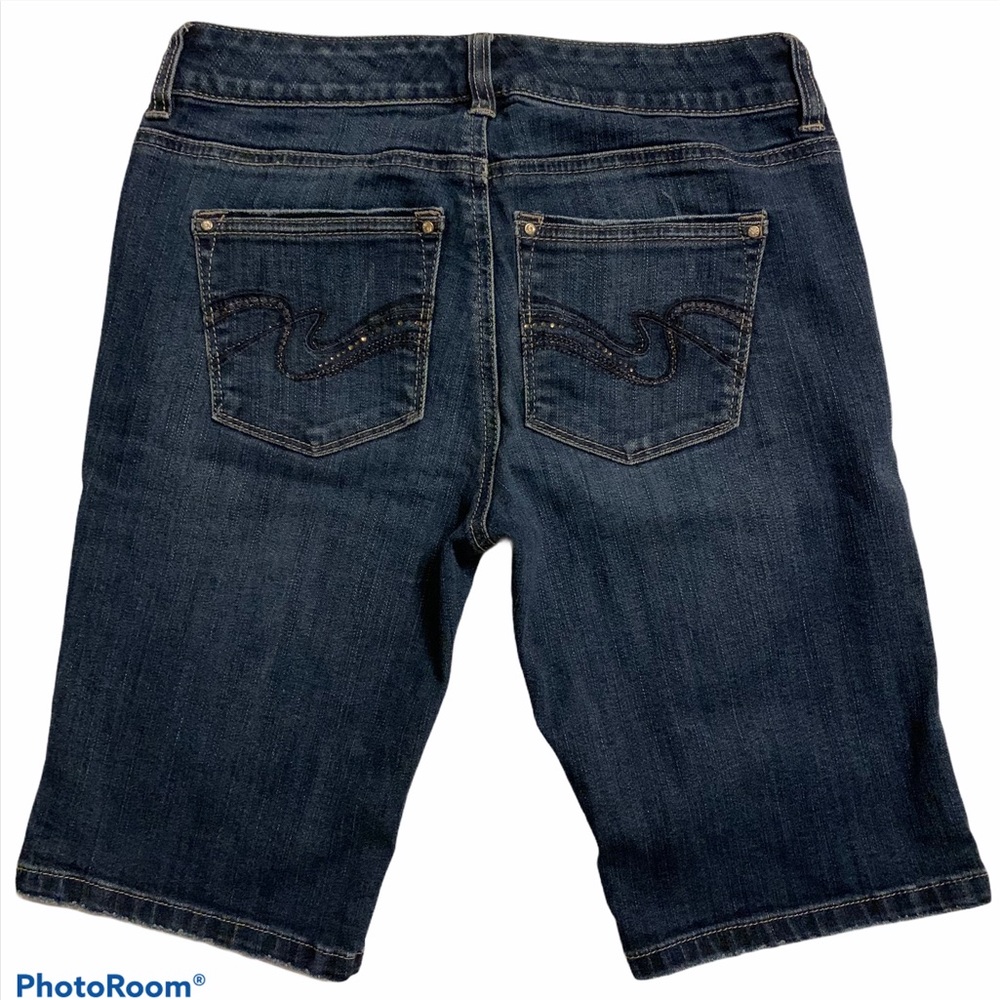 WHBM denim Bermuda shorts cute!